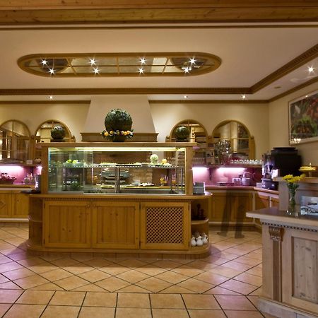 Hotel Speeter Weisenheim am Berg Ngoại thất bức ảnh