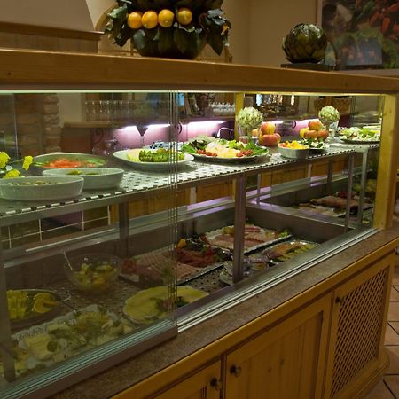 Hotel Speeter Weisenheim am Berg Ngoại thất bức ảnh