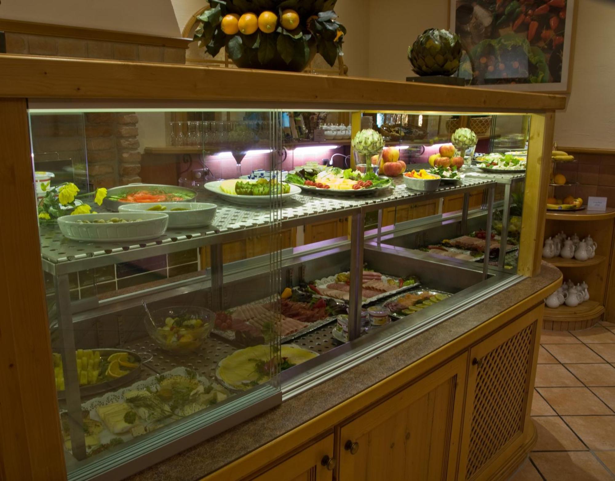 Hotel Speeter Weisenheim am Berg Ngoại thất bức ảnh